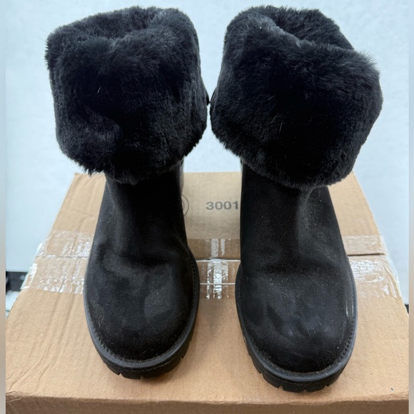 Juicy Couture Bow Tie‎ Boots Black 9M - Picture 2 of 9